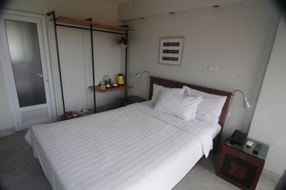 Iris Boutique Hotel Hanoi Esterno foto